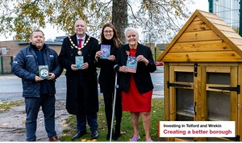 New outdoor library opens in Malinslee