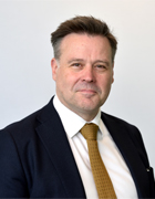 Image of Lawrence Wood.