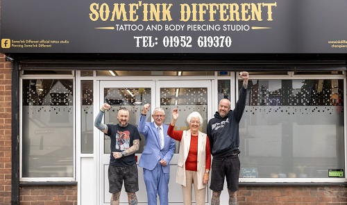 Image of Some'ink Different in Oakengates