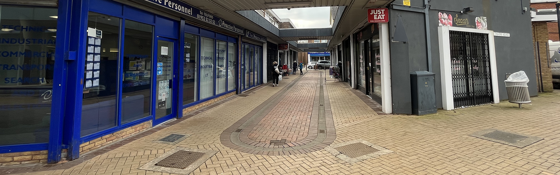 A photograph of the buildings and walkways in Oakengates Town Centre